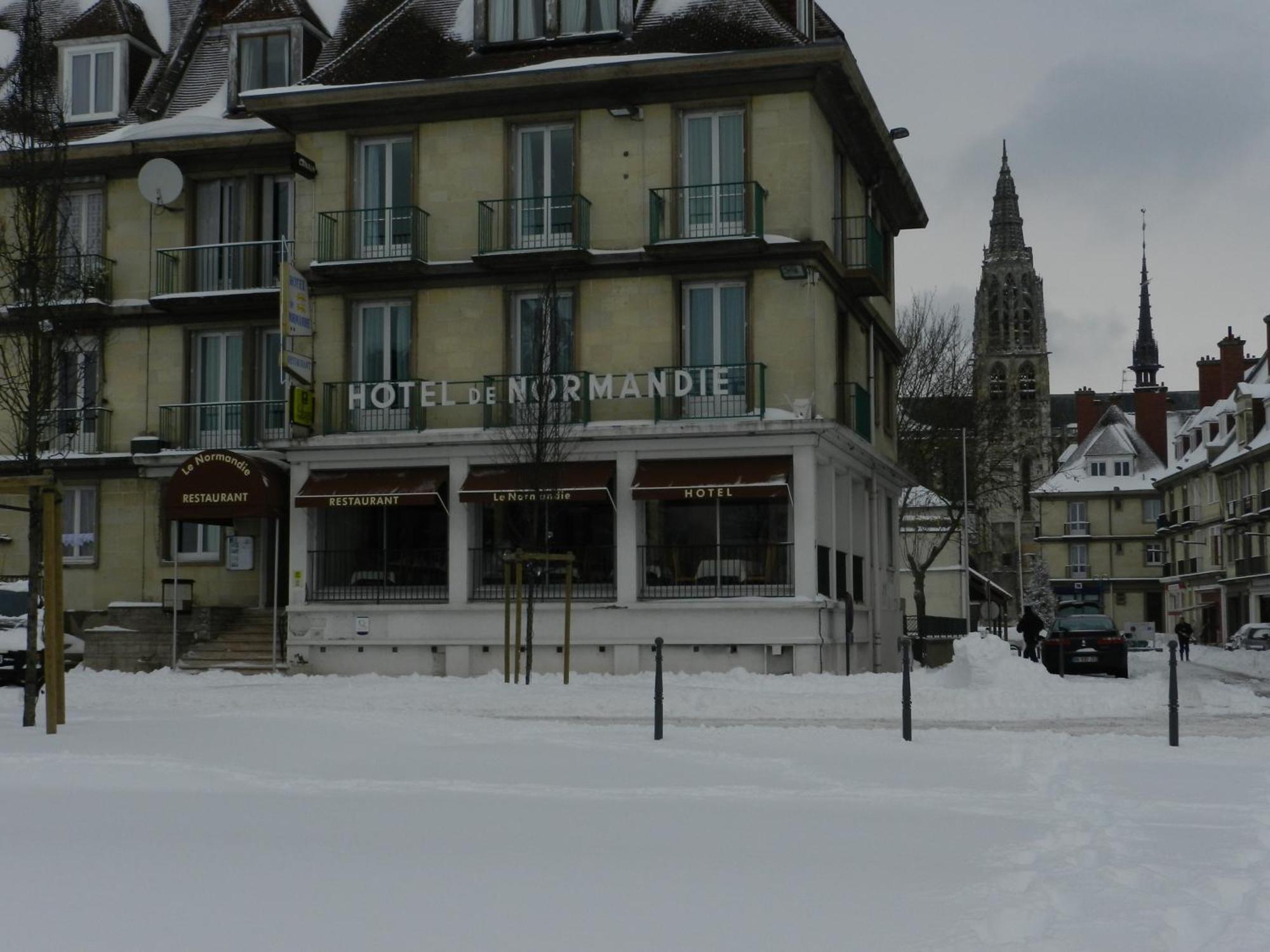 Logis Hotel & Restaurant - Le Normandie Caudebec-en-Caux Exteriér fotografie
